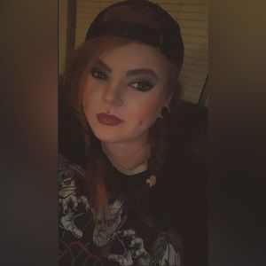 Meet your Posher, Libby